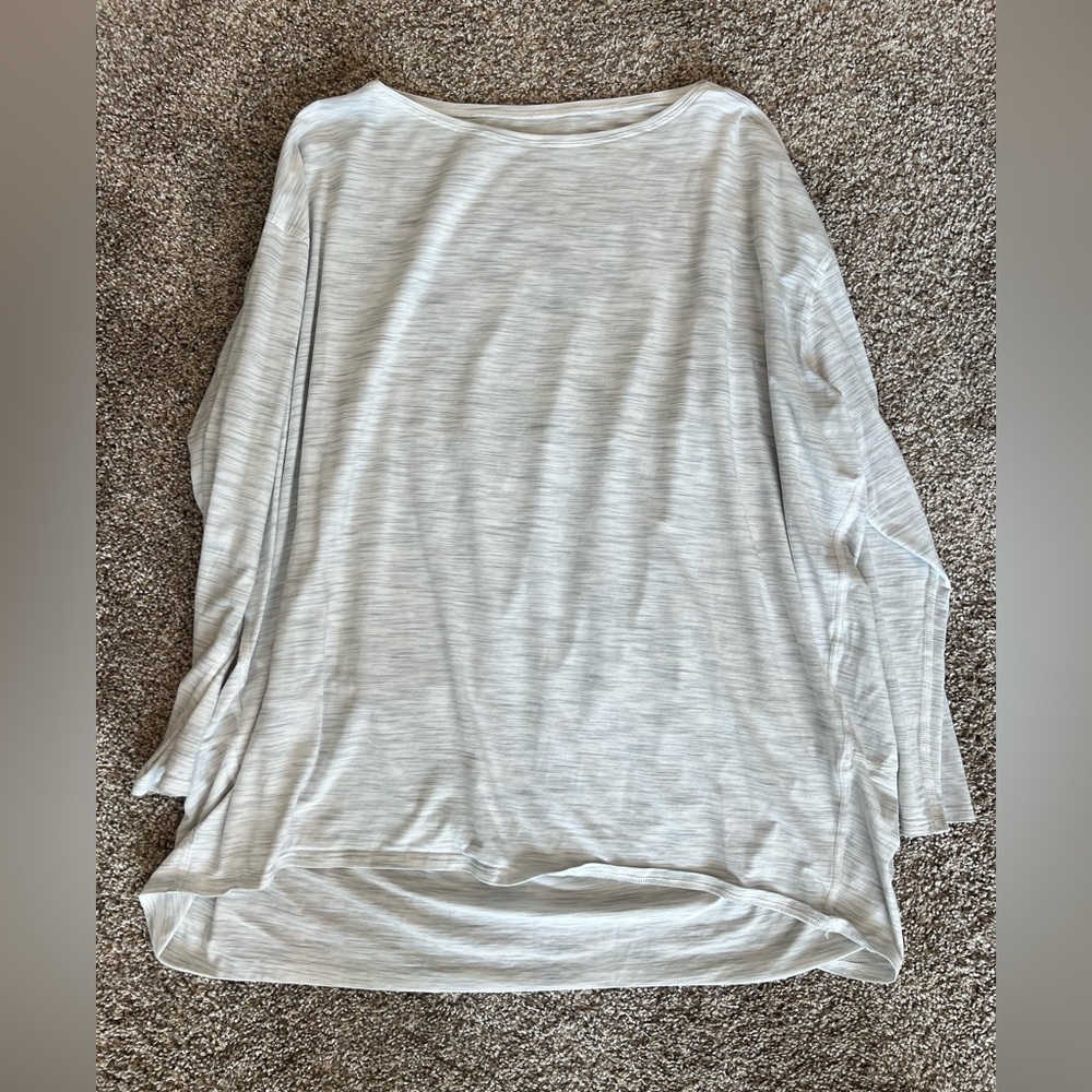 Lululemon Back in Action Long Sleeve
